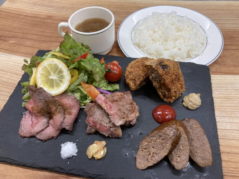 京丹後牛牛肉プレートの写真